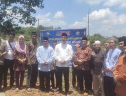 Pj. Bupati OKU Muhammad Iqbal Alisyahbana S.STP. M.M Awali Pembangunan Masjid Nurul Wahid RT.18 RW. 01 Trans Lekis Kelurahan Baturaja Permai